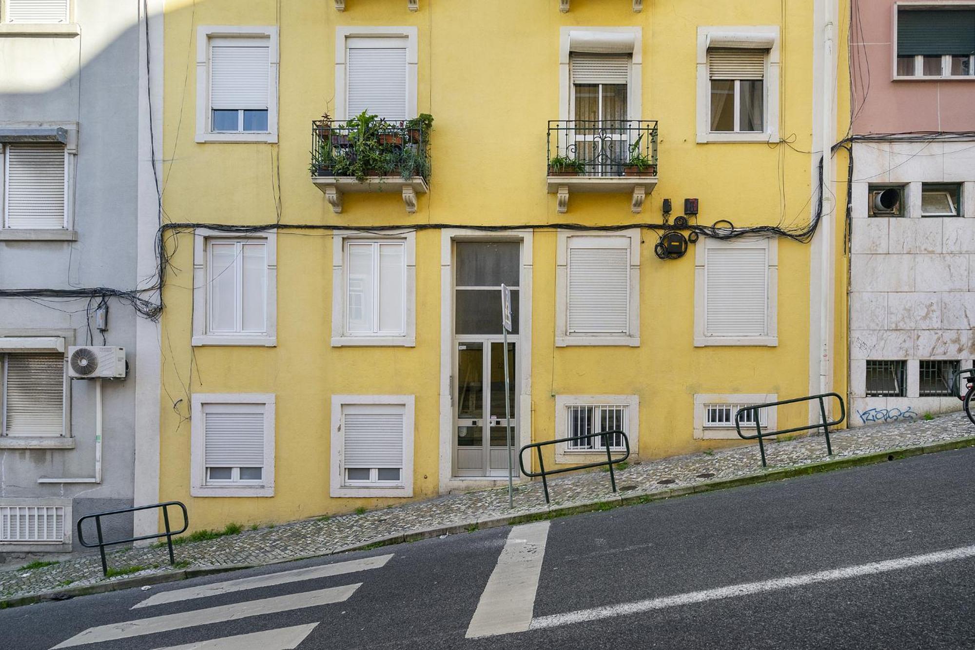 Whome Smart Living Hub, Designer Spaces For Digital Nomads & Remote Workers Lisbon Luaran gambar