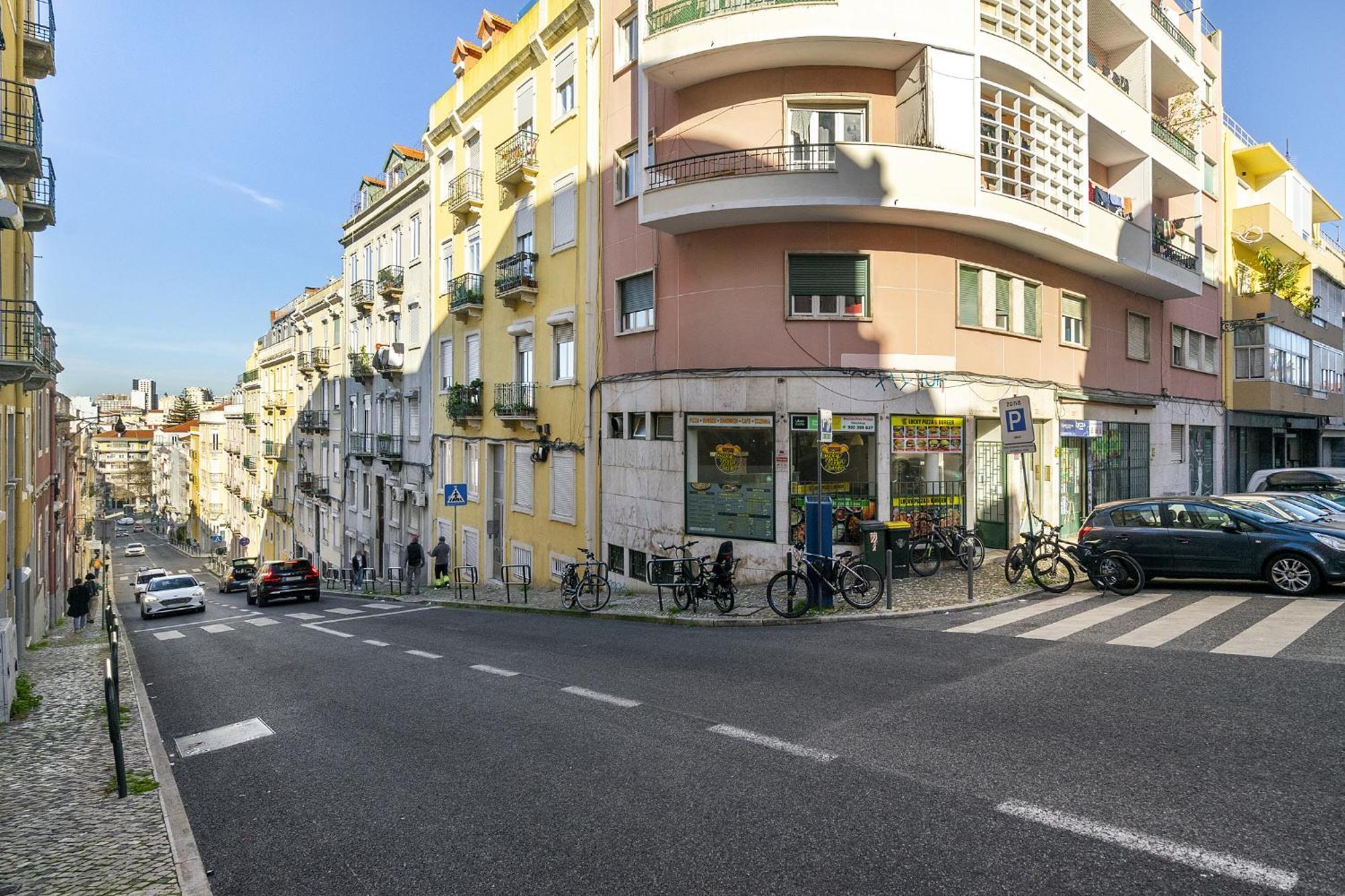 Whome Smart Living Hub, Designer Spaces For Digital Nomads & Remote Workers Lisbon Luaran gambar